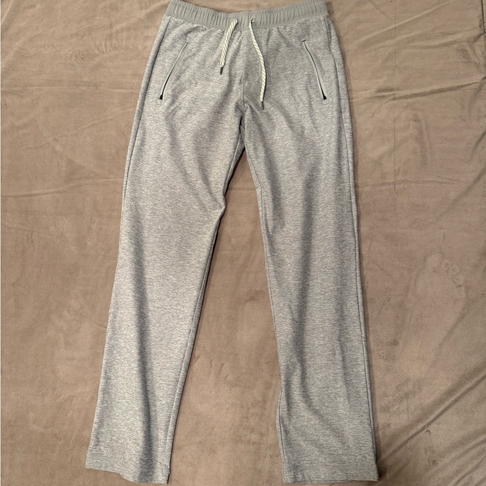 NEW Vuori Men’s Sweatpants